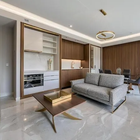 Luxe On The Champs-elysees Apartment *